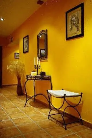 Hostal El Escudo De Mijas 0*,