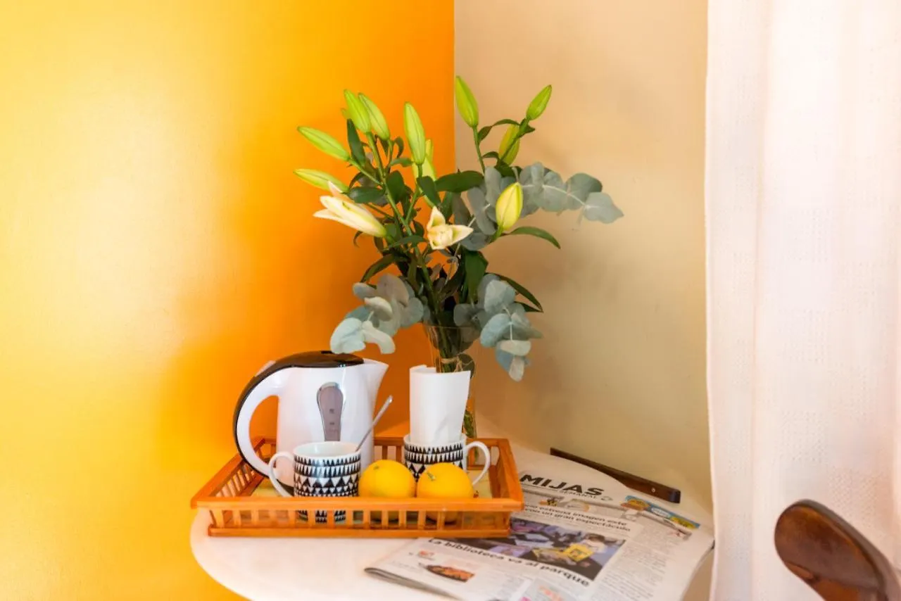 Hostal El Escudo De Mijas Guest house